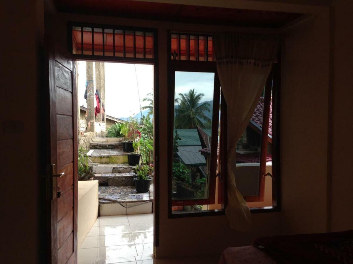 Aman'S Guesthouse Tuk Tuk Exteriér fotografie